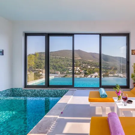 Patron Hotel 4*